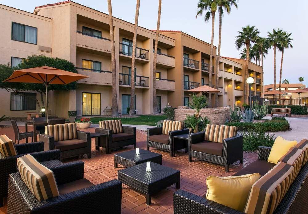Courtyard By Marriott Phoenix North Exterior foto